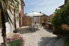 Westcliff by Big Skies Cottages
